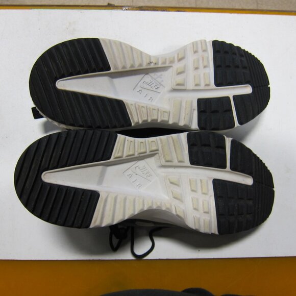 Nike Air Huarache Utility Mens 13 Pure Platinum/Wolf Grey/Black Shoe 806807-003 - Picture 8 of 10